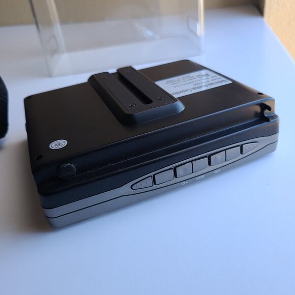 Nissho Iwai American Corporation Model PTM-056 - Picture 3 of 5